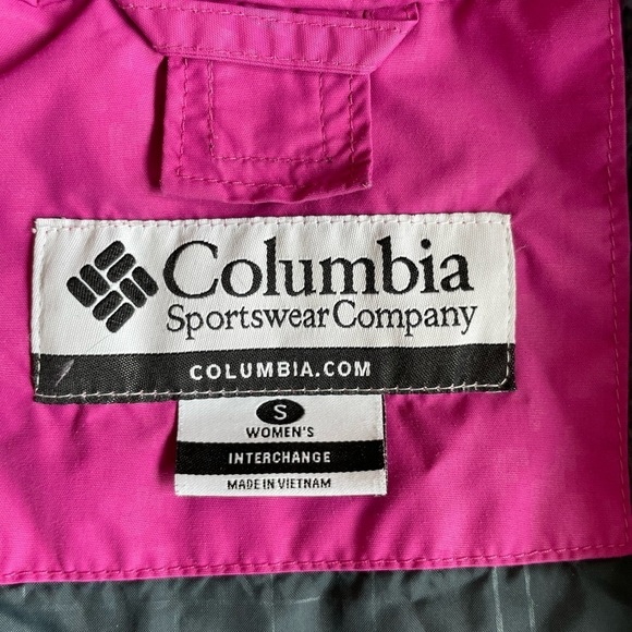 Columbia Women’s Pink outer jacket shell, size medium - Picture 4 of 14